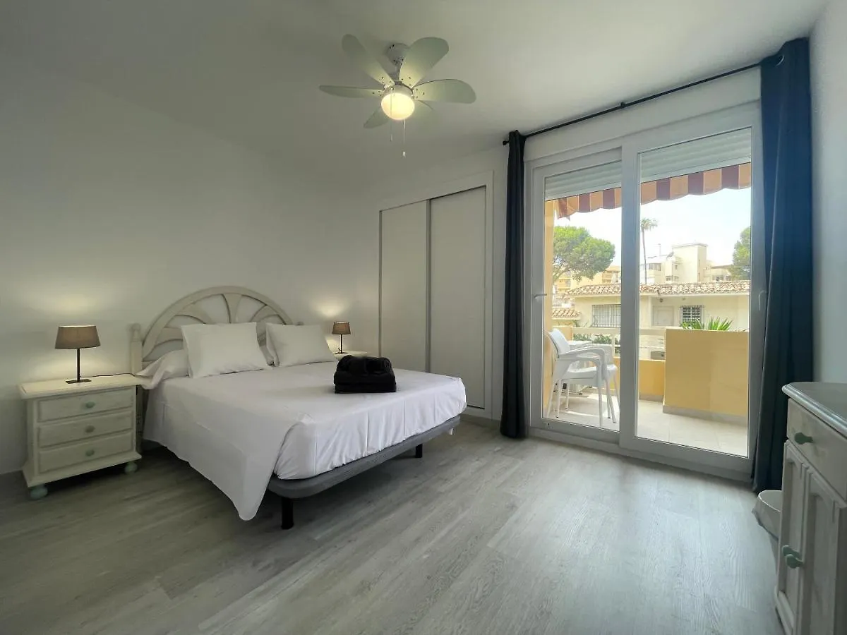 Apartamentos Orfeo Azul 